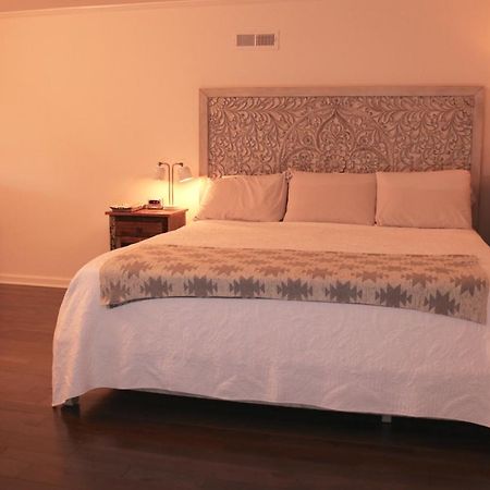 Belmont Blvd Bed And Breakfast แนชวิลล์ ภายนอก รูปภาพ